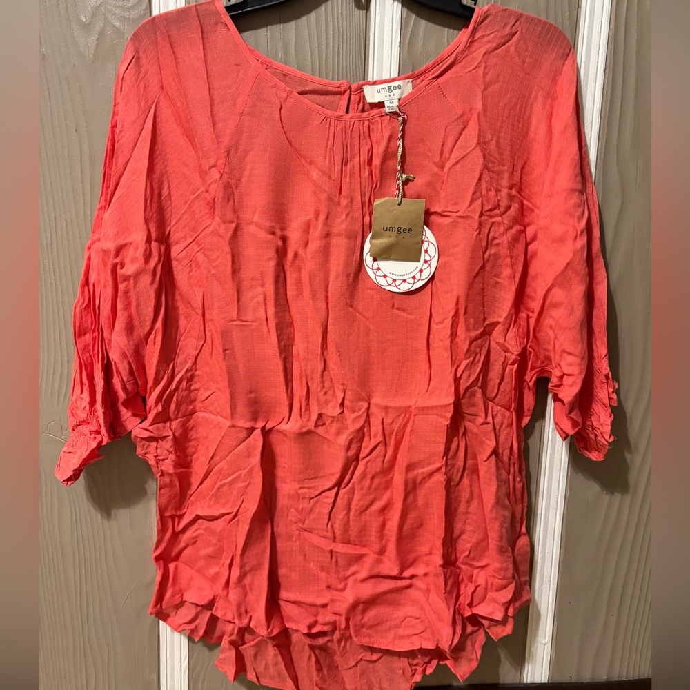 Umgee Coral Lightweight 3/4 Sleeve Blouse